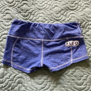 Small heather blue LRC fleo shorts